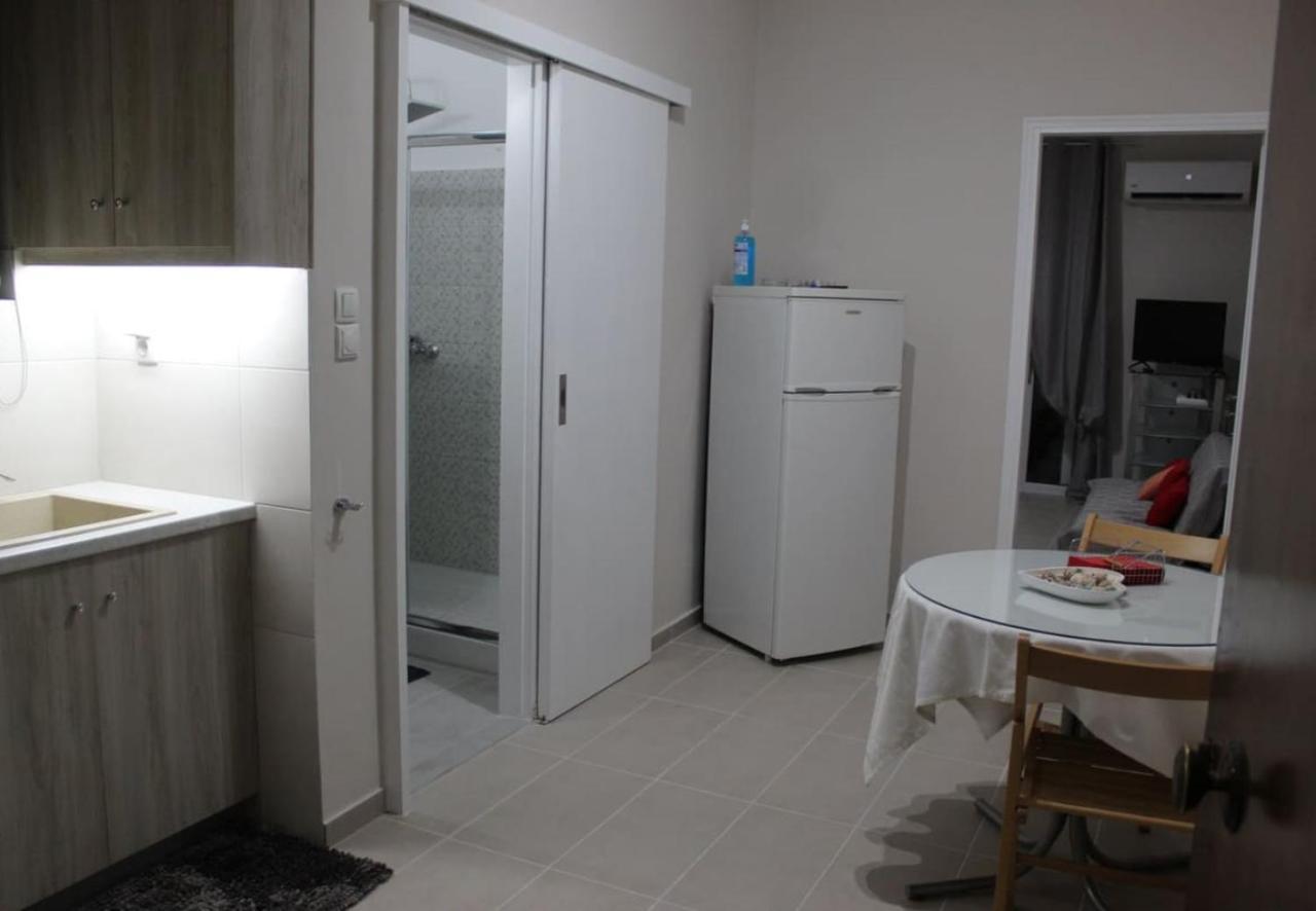 Zoe Apartments تولو المظهر الخارجي الصورة